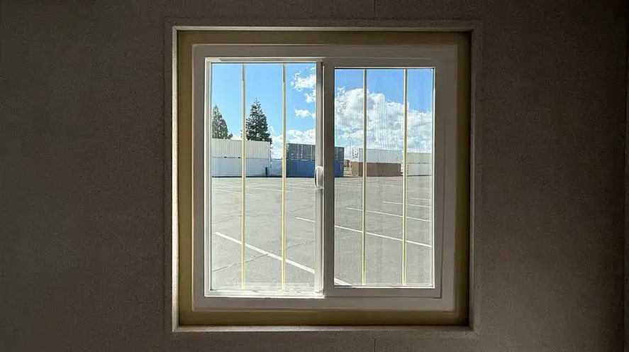 20ft Ground Level Office Container – Portable, Secure & Fully Equipped Onsite Workspace - Image 3