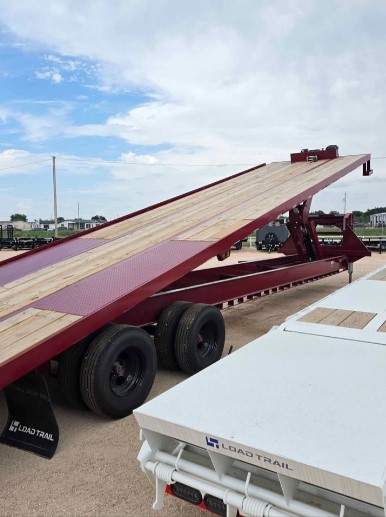 Gooseneck Tilt GT24 Trailer – 24′ Heavy-Duty Hydraulic Tilt Equipment Hauler - Image 5