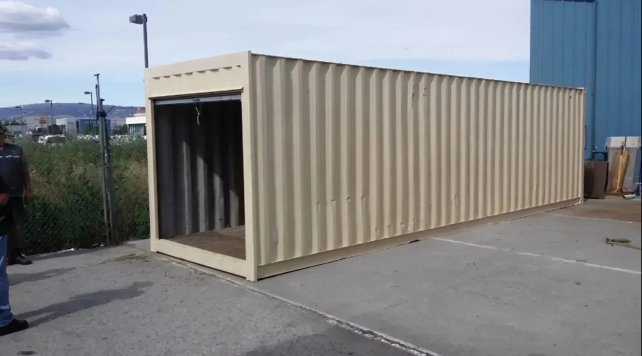 30ft Shipping Container with Roll-Up Door - Image 3
