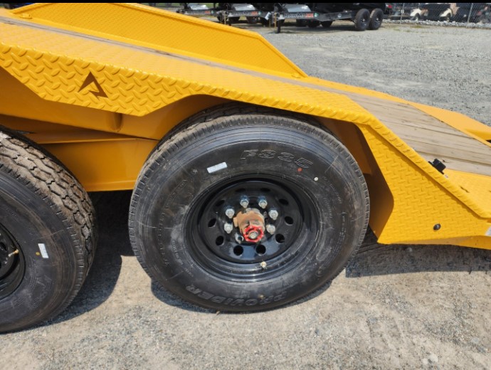 GTX 22′ 16K Gravity Tilt Trailer – Heavy-Duty Equipment Hauler - Image 8